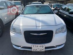 كرايسلر 300